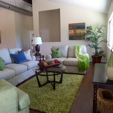 Valley Center Staged to Sell Collaborative effort on a Home Staging Solutions Pr