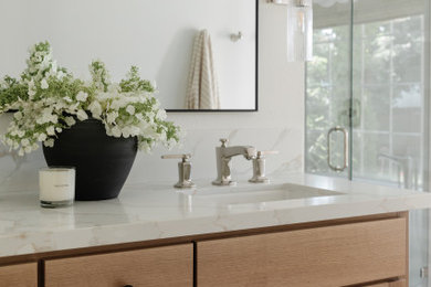 Home design - contemporary home design idea in Other