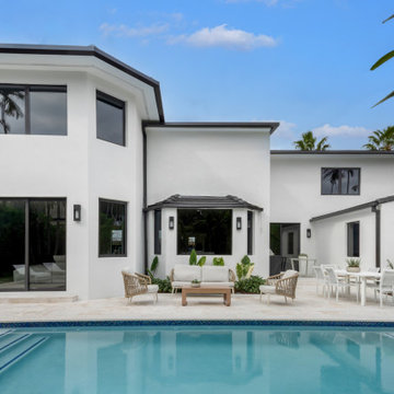 Contemporary Home - 12