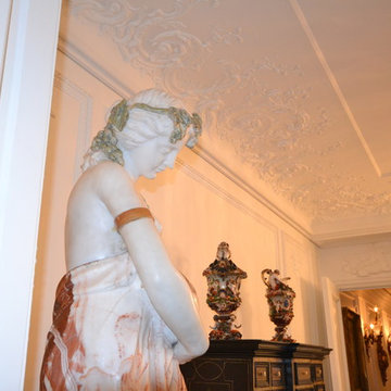 Mise en scène d'un appartement d'un collectionneur