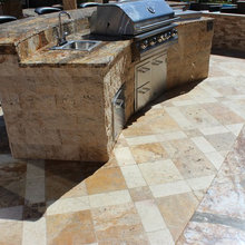 Patio/BAR