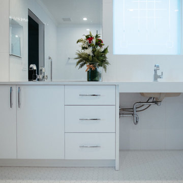 Hawkwood Bathroom
