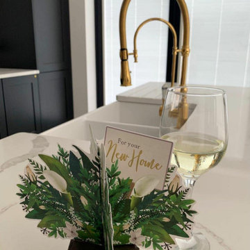 High Arc Dual-Mode Pull-Down Kitchen Faucet Solid Brass with Porcelain Handle