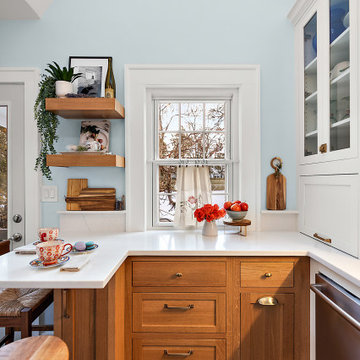 Starmark Inset Gillette Kitchen in Maple Bistro White & QWSO Oregano