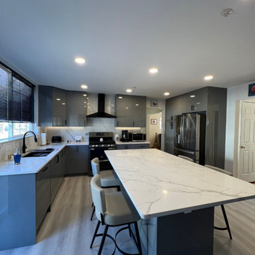 Sharon Roth's Kitchen
