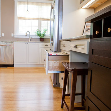 Kraftmaid Kitchen - Mixed Color Countertop