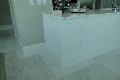 Elegant kitchen photo in San Francisco