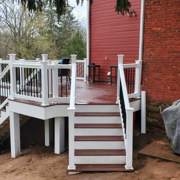 Valora Deck and Porch Refurbish