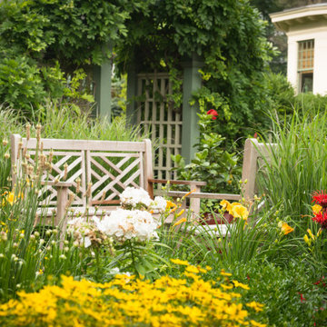 2016 - ILCA Excellence in Landscape Gold Award - Colonial Revival