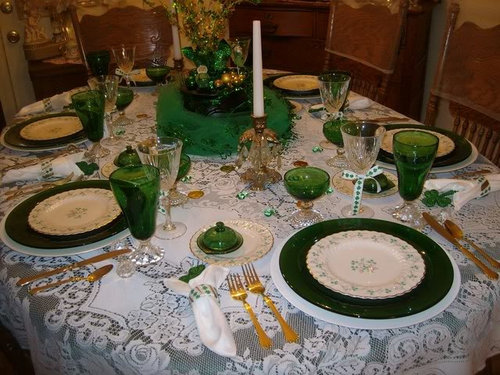 st patrick day tablesetting