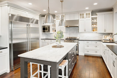 Kitchen - kitchen idea in Other