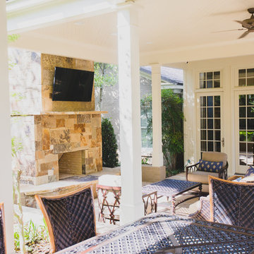 Watch and Lounge Area