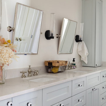 Organic Modern Kids Bathroom Design