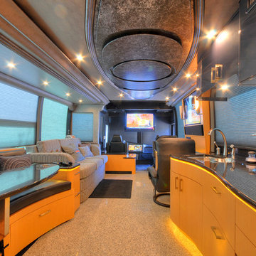 Mansion on Wheels