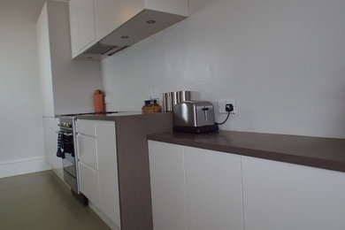 Trendy home design photo in London