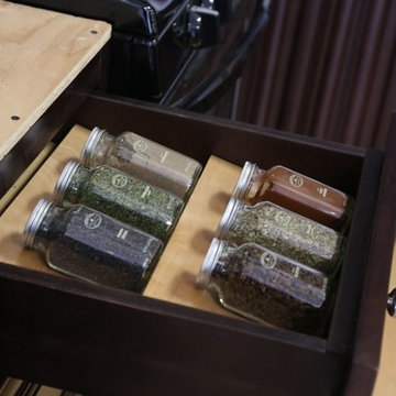 Cabinets To Go Kitchen Accessories: Spice Rack