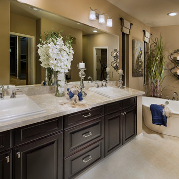 Manor Master Bathroom