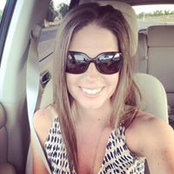Rachel Tucker's photo