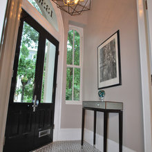 Entry floor