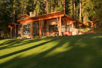 Exterior home idea in Seattle