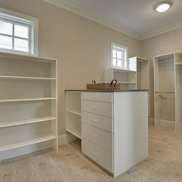 Dressing Room – 2015 Artisan Home Tour – Black Oaks