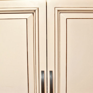 Kitchen Cabinets and Island