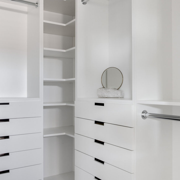 75 Beautiful Small Walkin Wardrobe Ideas and Designs October 2024 Houzz UK