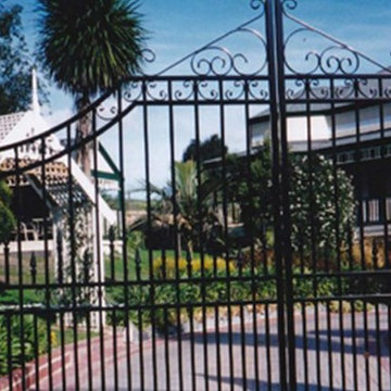 Custom Made Swinging Gates Bayswater, VIC