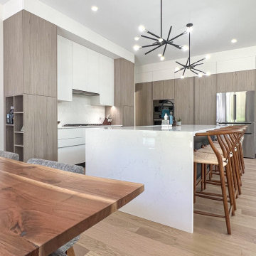 Grey Pine Modern Kitchen: Tiny, ON