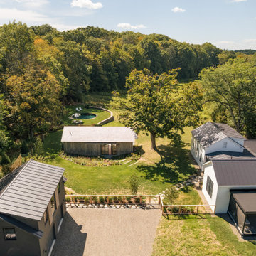 Barn-Inspired ADU & Guest Cottage in NY with NanaWall Steel Effect Doors
