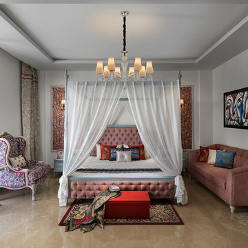 Home In Lucknow by Pooja Gupta (idesignstudios)