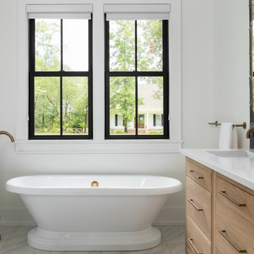 Farmhouse Bathroom