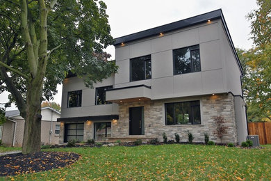 Minimalist exterior home photo in Toronto