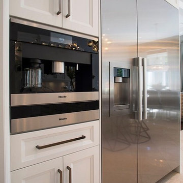 Stouffville Transitional Kitchen and Dining Room