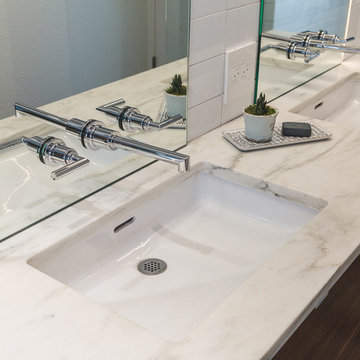 Coprivnicar Master Bathroom