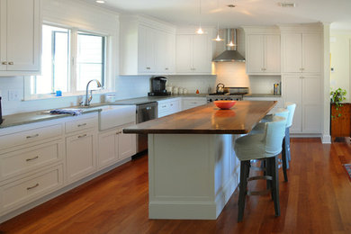 This is an example of a traditional kitchen in Portland Maine.