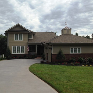 Buist Ave + West Mountainview Ave Homes