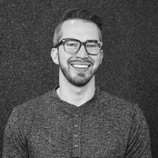 Jake Weber's photo