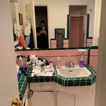 Bathroom Studio City - Before