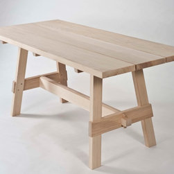Patio table - Outdoor Dining Tables
