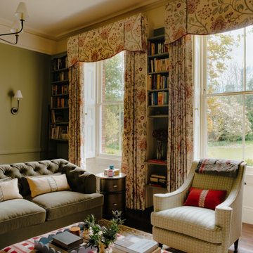 Traditional Living Room
