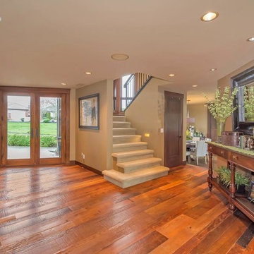 Tapps Island Home