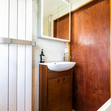Small Bathroom with Reclaimed Timber