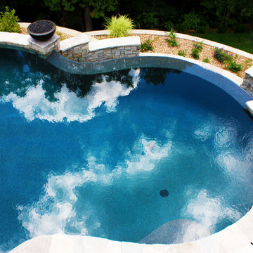 West County Vanishing Edge Swimming Pool in Saint Louis, MO