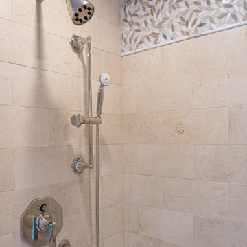 Cheerful master bathroom