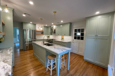Example of a kitchen design in Philadelphia