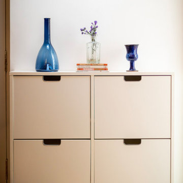 800 sqft Colourful Starter Family Home