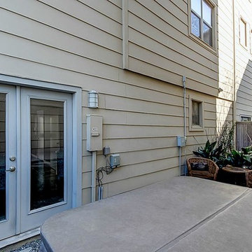 Houston Properties, Gated community in Cottage Grove. 5111 Larkin St