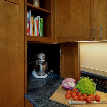 Cherry Kitchen