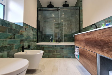 Inspiration for a contemporary bathroom in London.